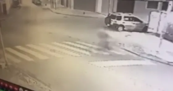 Brutal asesinato a un canillita en Buenos Aires. Video