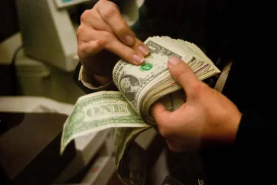 ¡No de nuevo! El BCRA no pudo frenar la escalada del dólar