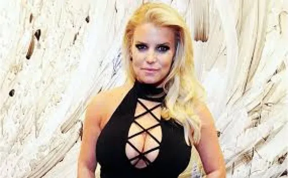 Jessica Simpson reapareció mas sensual que nunca. Fotos