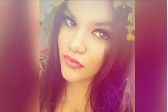 More Rial publicó fotos de alto voltaje desde su cama