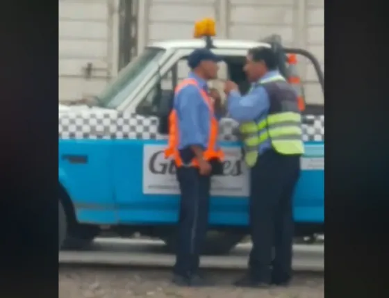 Acalorada discusión entre agentes de Tránsito de Gral. Güemes. Video