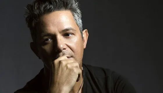 ¿Qué pasó? Alejandro Sanz pidió disculpas públicas a su hijo
