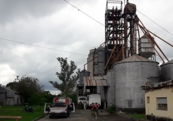 Desesperante: Un joven intentó arrojarse al vacío en Metán