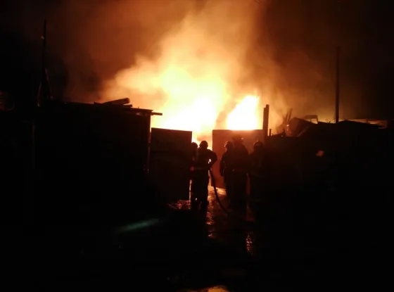 Feroz incendio en "La Francisca"
