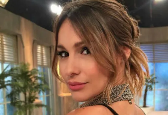 Pampita fue sorprendida con un pregunta escandalosa en su propio programa
