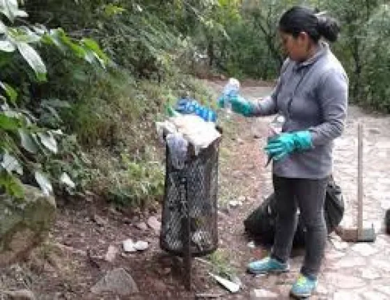 Este sábado se realizará una jornada de limpieza del cerro San Bernardo