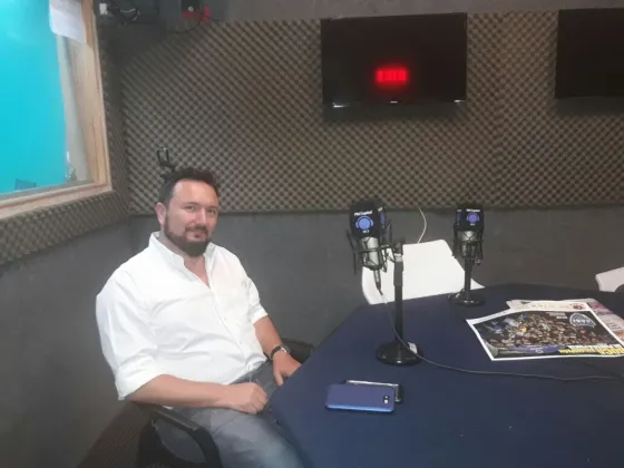 El concejal Castillo propone que se ejerza la prostitución en casas de citas