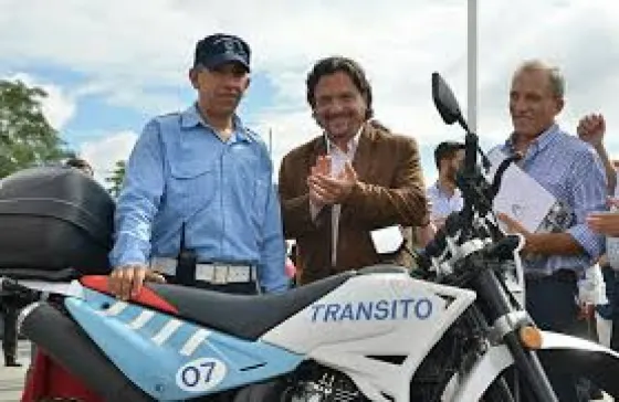 El intendente Sáenz entregará vehículos en el CCM