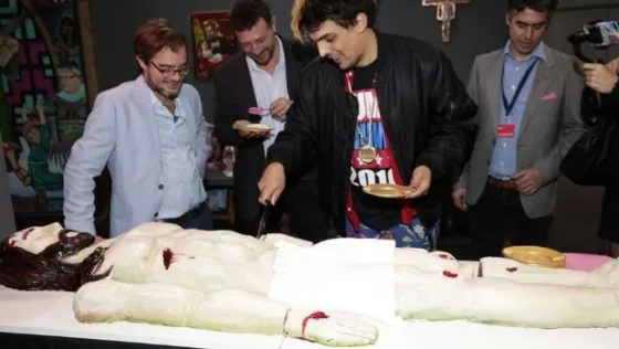 Se comió a Cristo en una feria y las redes explotaron. Video