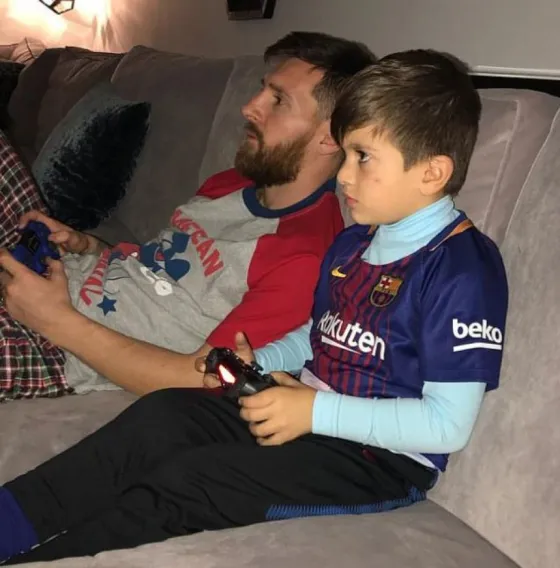 Thiago Messi, principal hincha de la Selección