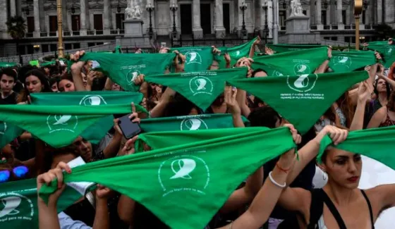 Aborto: Arrancó la última audiencia pública