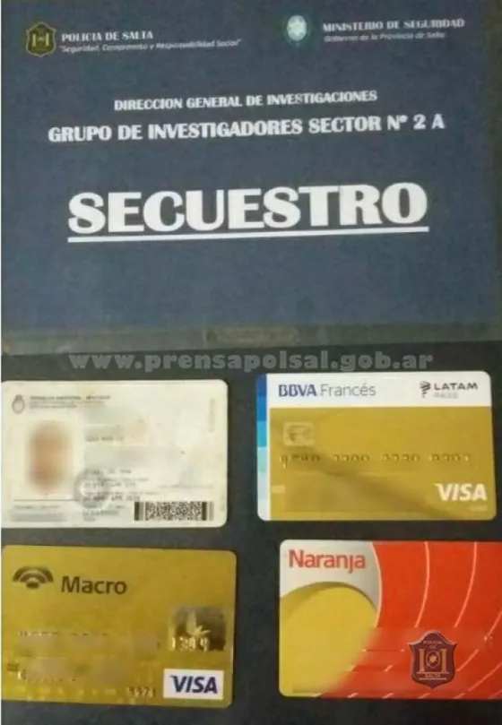 ALTA ESTAFA: Hacía carísimas compras y pagaba con tarjetas de crédito falsas