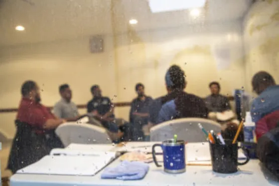 Inició un programa de tratamiento para hombres violentos