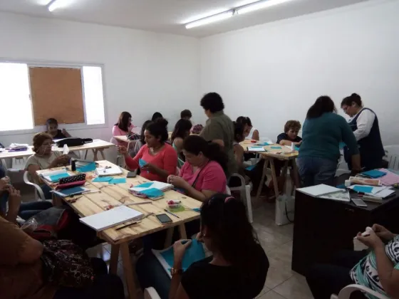 Todavía se puede participar del  concurso de logos para los CICs