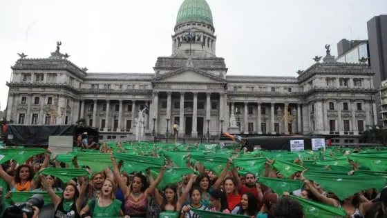 Los famosos que celebraron la aprobación del aborto