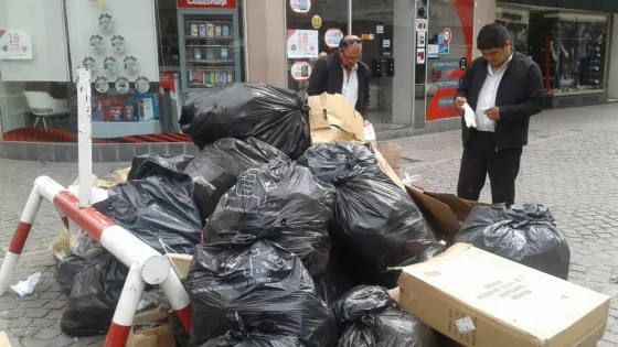La Municipalidad sancionó a 22 comercios por sacar la basura