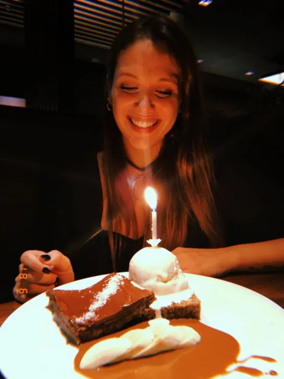El novio de Barbie Vélez y un polémico saludo de cumpleaños