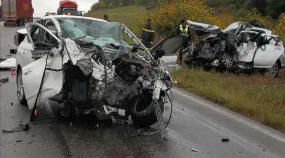 En un terrible accidente fallecieron tres personas