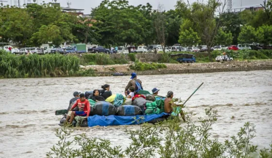 Un hombre fue detenido cuando intentaba salir del país con una menor que estaba desaparecida