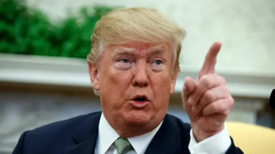 Trump permitirá que se reúnan las familias de inmigrantes separadas en la frontera