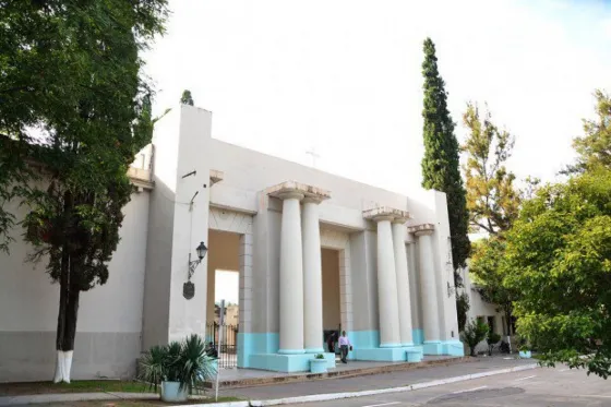 El lunes habrá guardias mínimas en los cementerios municipales