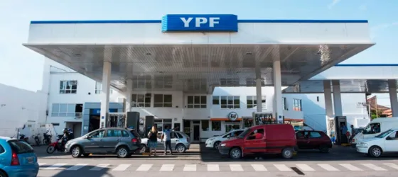 De sorpresa: Subieron las naftas y el gasoil