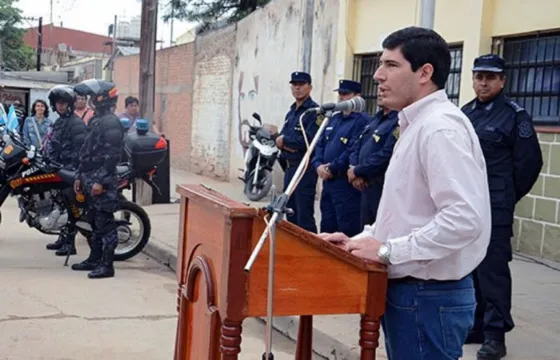 Oliver dará a conocer el operativo integral de seguridad por vacaciones
