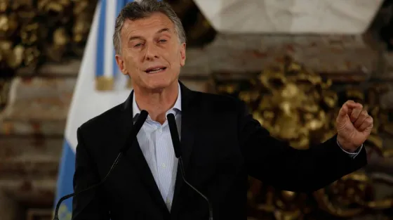 Por decreto, Macri realiza recortes en la administración pública