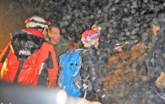 Rescataron a dos andinistas tras sufrir un accidente en el Cerro XXI Esquel