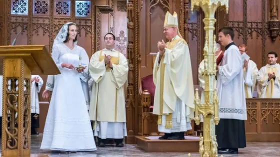 Según el Vaticano, se puede ser "virgen" tras haber tenido sexo