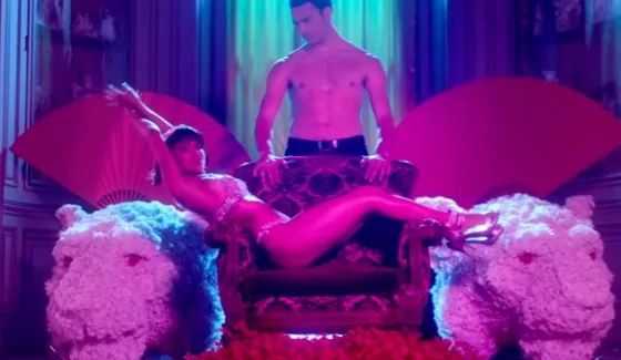 Con frases muy calientes, Lali Esposito estrenó su nuevo video