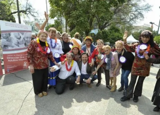 Se viene “El abuelazo”, gran festejo para los adultos mayores