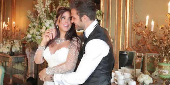 Fábregas la rompió bailando árabe en su casamiento (VIDEO)