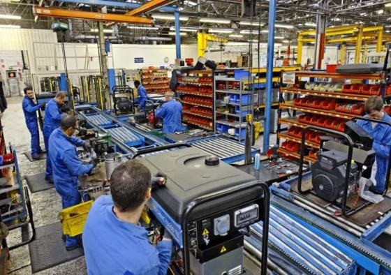 Fuerte caída de la producción industrial