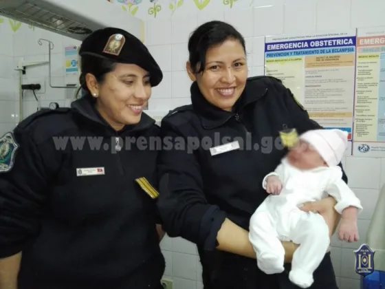Una mujer dio a luz en pleno centro salteño