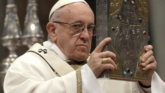 Francisco admitió que la Iglesia no "actuó a tiempo" con respecto a los abusos infantiles