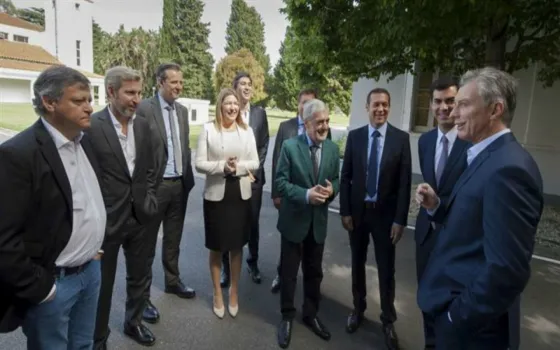 Firman acuerdo para la Modernización del Estado