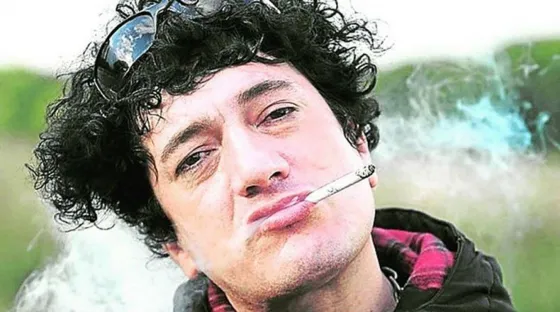 El Pity Álvarez amaneció con cucaracha viva en el oído