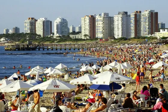 El Gobierno de Uruguay toma medidas para evitar "la sequía de turistas argentinos"