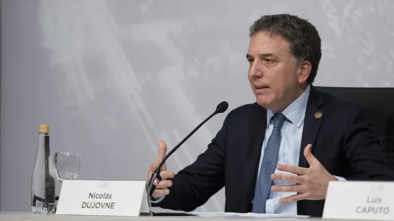 Nicolás Dujovne: "Vamos por el buen camino"