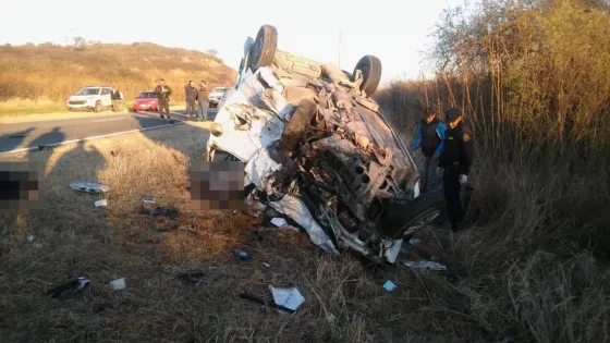 Tragedia: Al menos  cinco policías y tres civiles murieron en un accidente