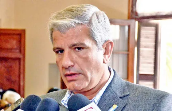 "No vamos a aceptar recortes en la parte social ni en el incentivo docente"