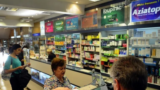 Farmacias amenazan con no vender medicamentos a PAMI