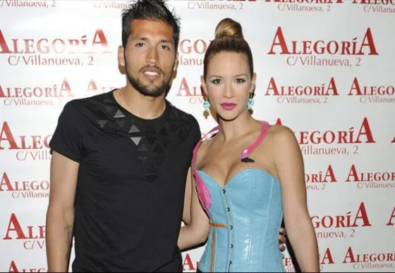 La increíble reacción de Ezequiel Garay ante el desnudo de su mujer. Mirá
