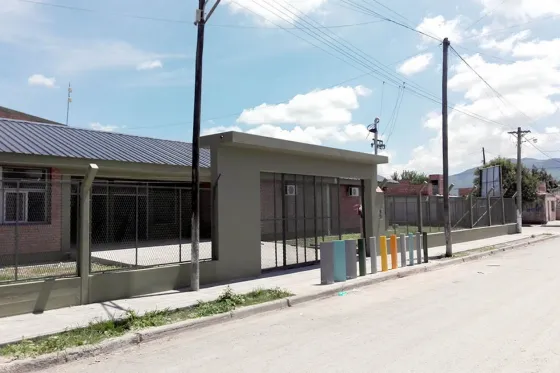 Cuestionan el accionar de un establecimiento educativo ante un caso de abuso