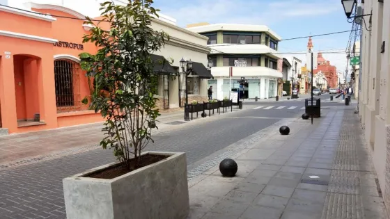 Colocarán más maceteros en el Corredor de la Fe