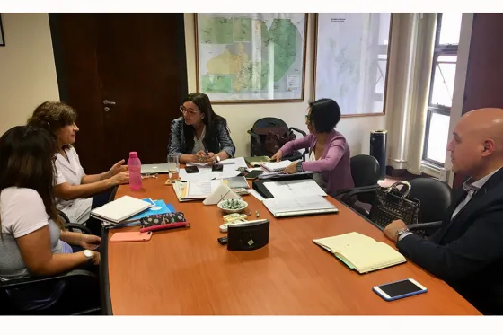 La Ministra de Educación se reunió con una especialista en educación sexual