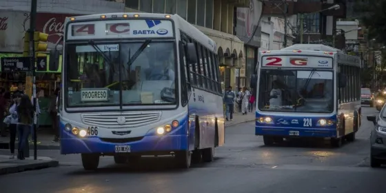 Se levantó el paro de colectivos y el servicio nocturno será normal
