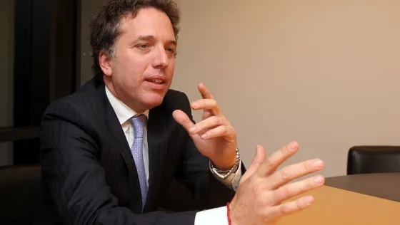 Presupuesto 2019: Dujovne defenderá el proyecto en Senadores