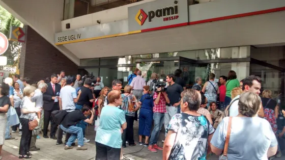 ¿Baja el costo de los medicamentos? Macri firmará un convenio con el PAMI